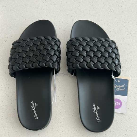 Universal Thread Black Poly Woven Slip On Slides Sandals Women's Size 6.5 New - Picture 10 of 11